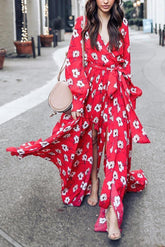 Wunderbares Maxikleid mit tiefem V-Ausschnitt und Blumenmuster